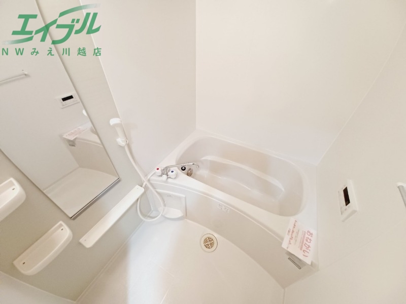 バス・シャワールーム　同タイプ反転