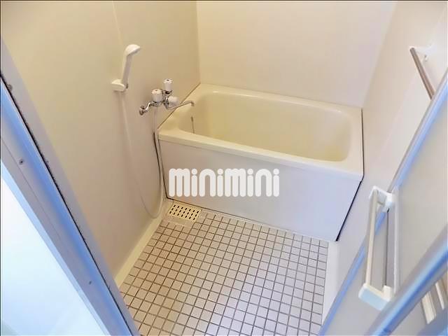 バス・シャワールーム　お風呂です