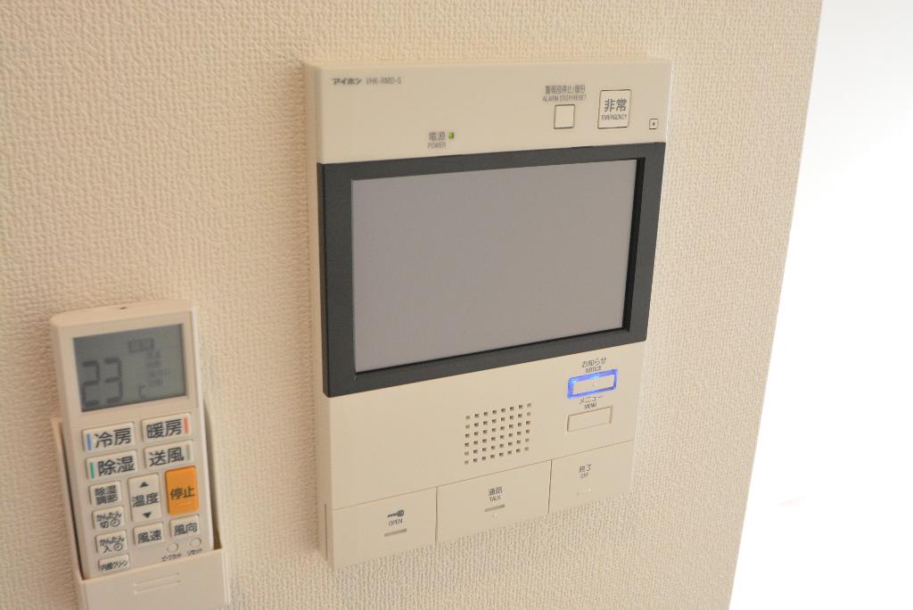 セキュリティ　カメラ付インターホン