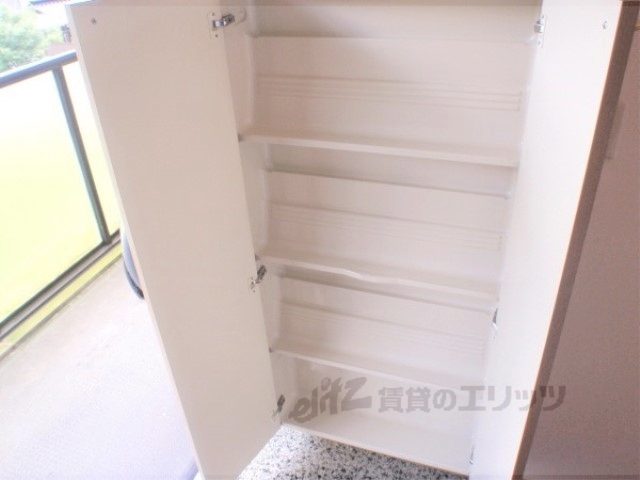 収納　下駄箱