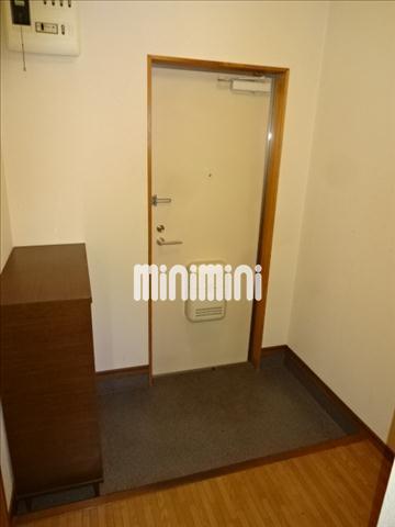 玄関　下駄箱付きの玄関です