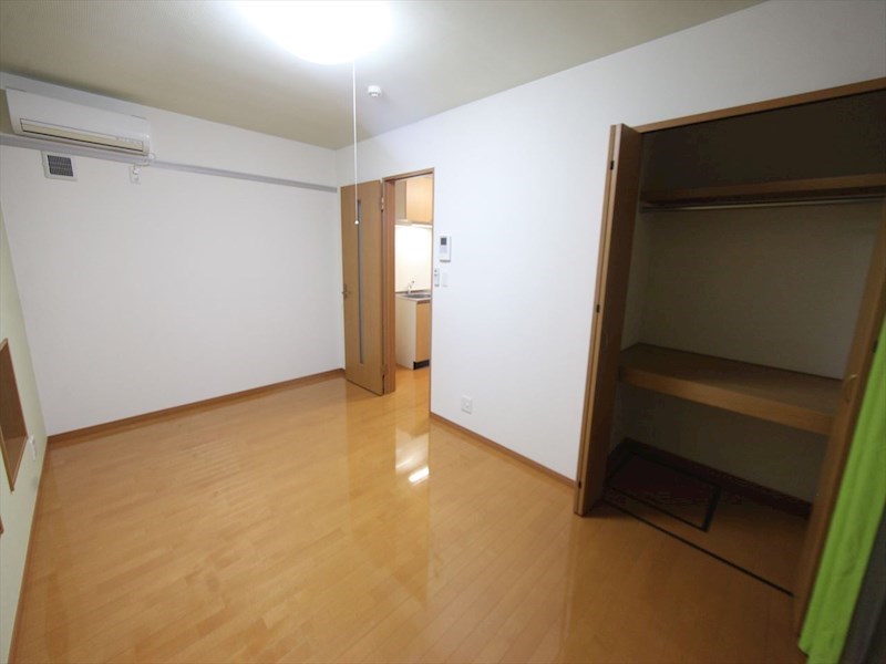 その他部屋・スペース　洋室7.5帖　クローゼット付（収納充実してます）