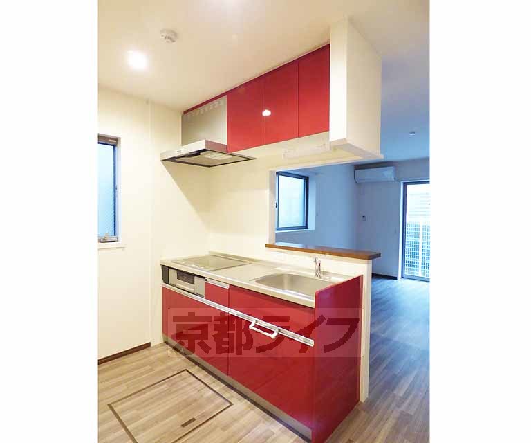 キッチン　料理がはかどりそうですね。