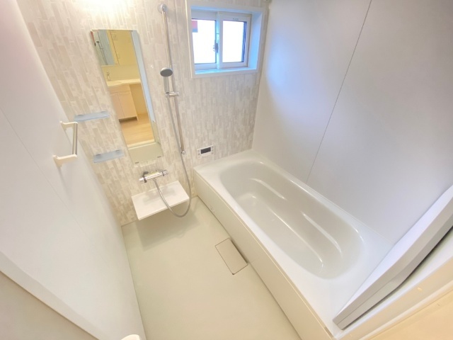 バス・シャワールーム　同物件別室のイメージ画像となります