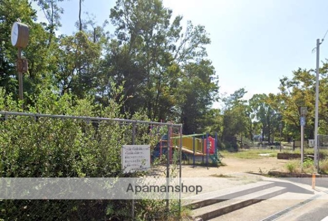 その他　御勝山公園（その他）まで345m