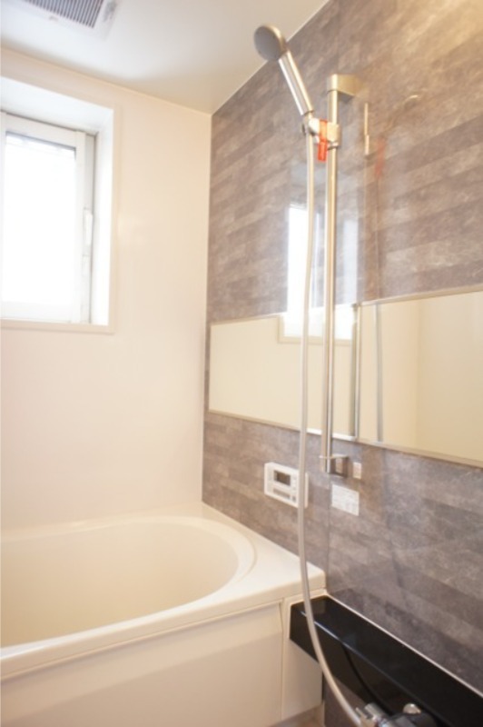 バス・シャワールーム　図面と現状に相違がある場合には現状を優先