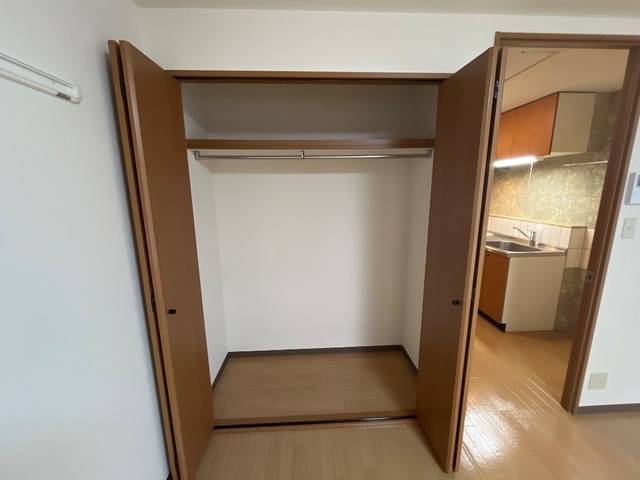 収納　洋室クローゼット