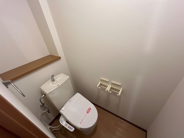 トイレ　シャワー付トイレ