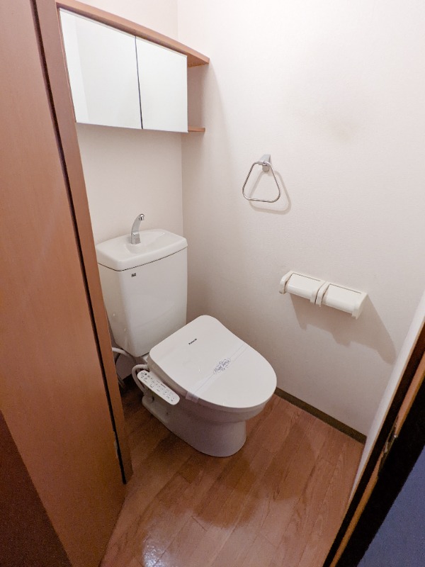 トイレ　図面と現状に相違がある場合には現状を優先