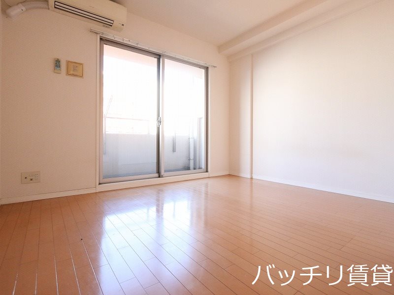 その他部屋・スペース　画像は別号室の為、現状優先になります。