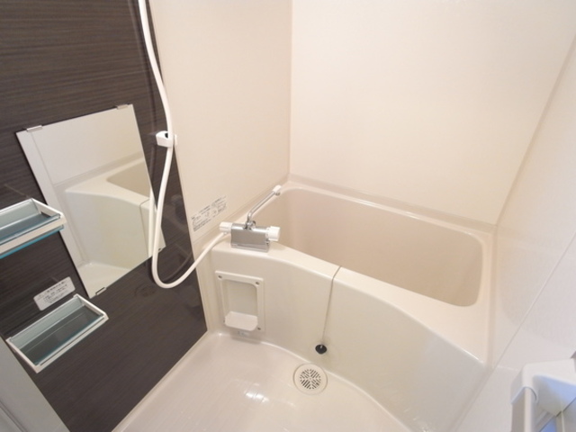バス・シャワールーム　バスルーム