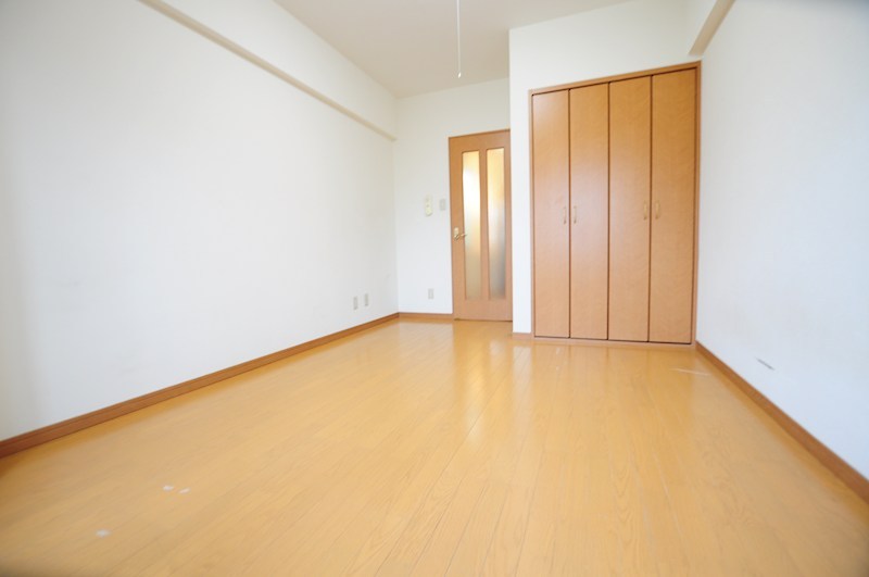 居室・リビング　★洋室7帖★