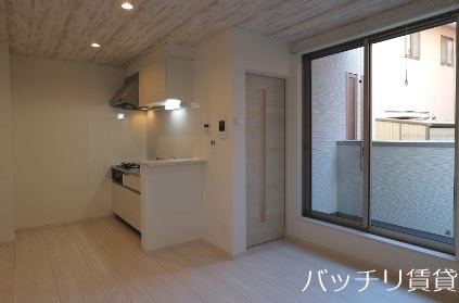 居室・リビング　画像はイメージの為、色や間取りが若干異なりますが、現況を優先