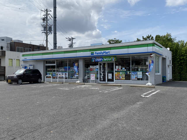 コンビニ　ファミリーマート　岡崎美合店（コンビニ）まで651m