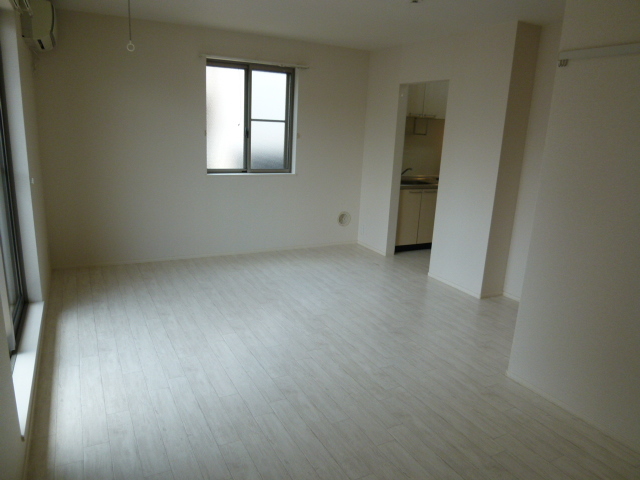 居室・リビング　★キレイなフローリングのお部屋です★