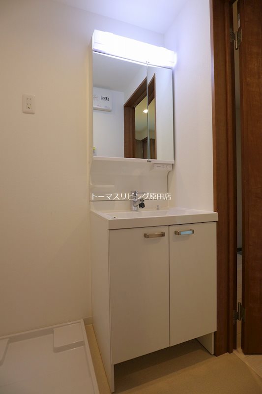 洗面設備　101号室写真