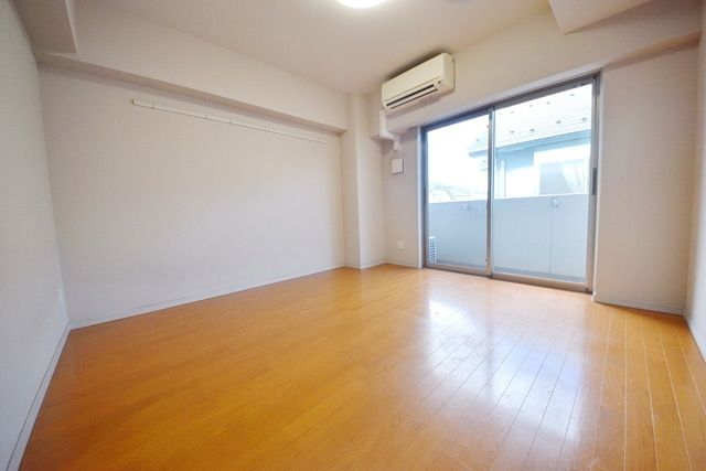 居室・リビング　★お問い合わせはタウンハウジング★