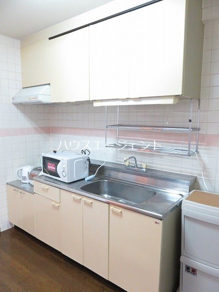 キッチン　ガスコンロ設置可能です。