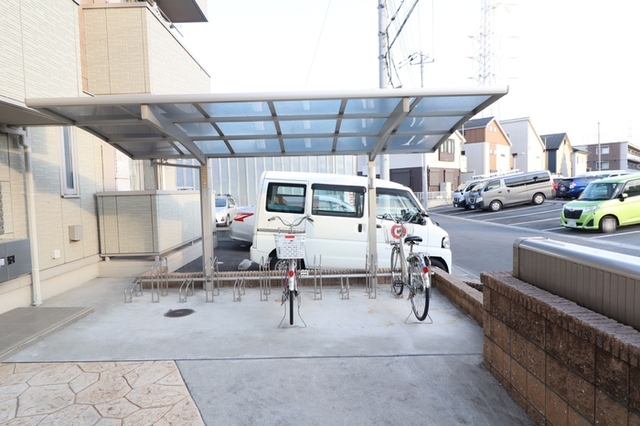 その他　駐輪場(2)