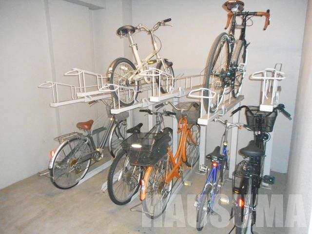 駐車場　駐輪場