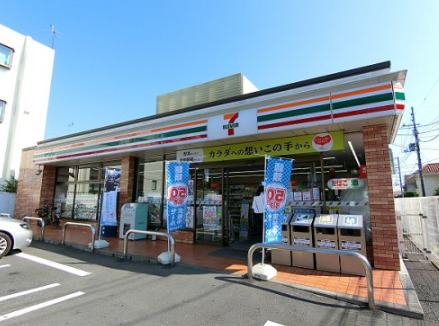 コンビニ　セブンイレブン都立西高前店（コンビニ）まで549m