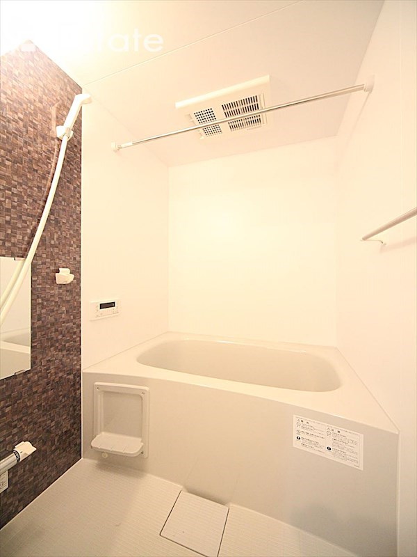 バス・シャワールーム　バスルーム