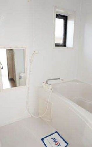 バス・シャワールーム　※同間取り、別部屋の写真になります。