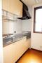 キッチン　※同間取り、別部屋の写真になります。