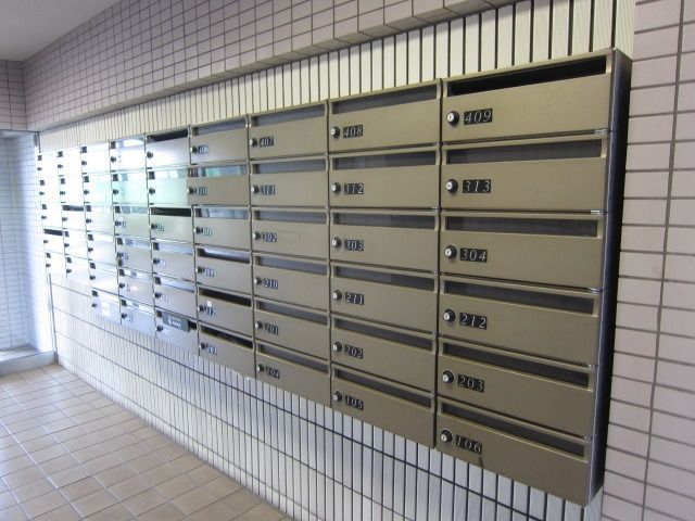 エントランス　★集合ポスト★