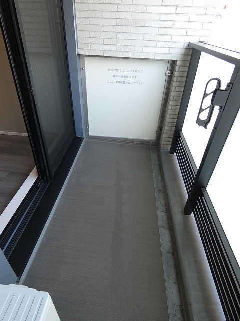 バルコニー　※別室参考写真