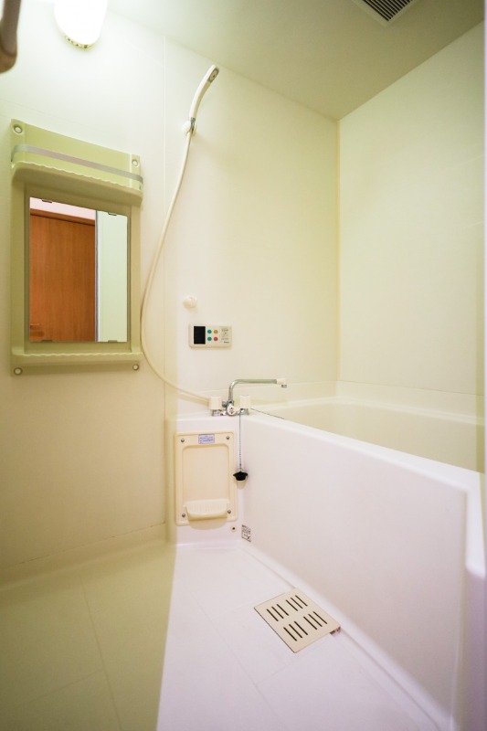 バス・シャワールーム　図面と現状に相違がある場合には現状を優先