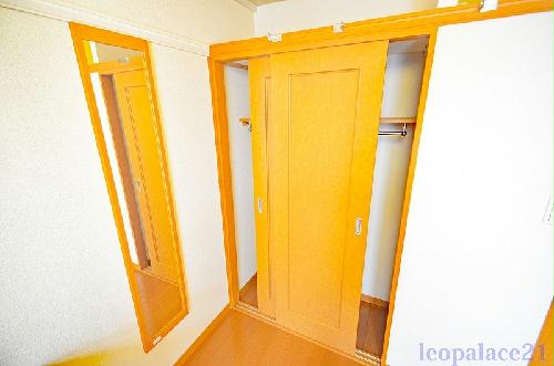 収納　同シリーズの類似となります。現況を優先致します。