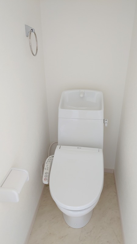 トイレ　参考写真