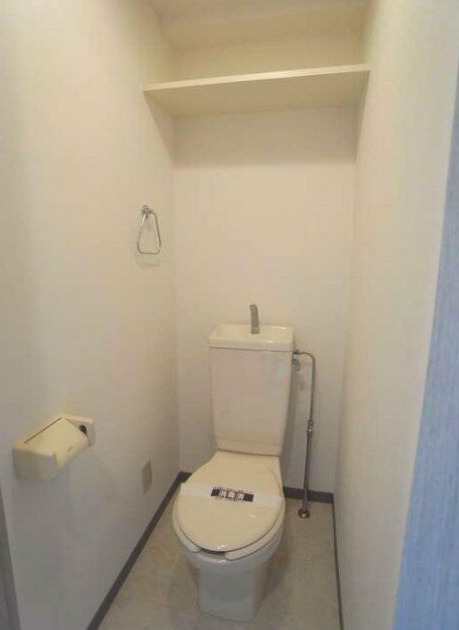 トイレ　清潔感のあるトイレです