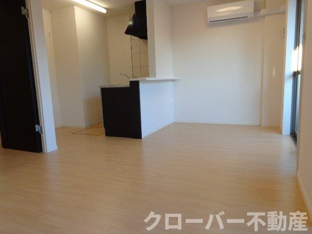 居室・リビング　リビング