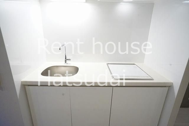 キッチン　別号室の参考写真となります