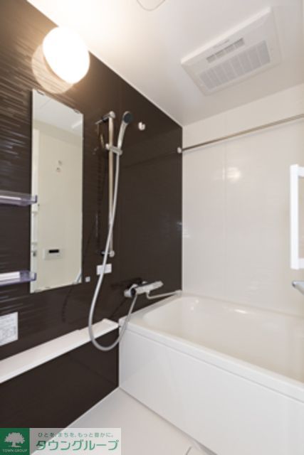 バス・シャワールーム　※写真は同タイプ住戸です。