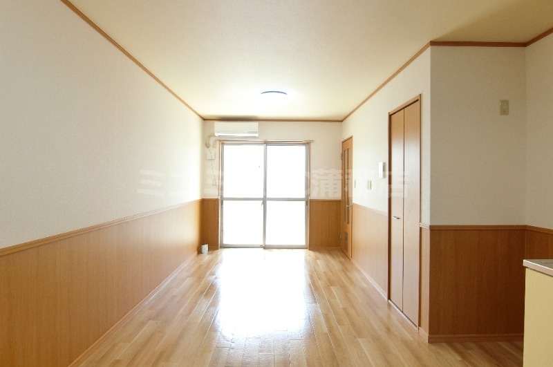 居室・リビング　同タイプ