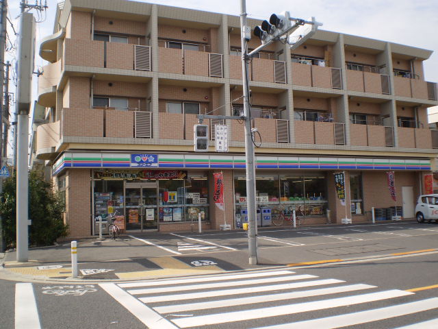 コンビニ　スリーエフ（コンビニ）まで250m
