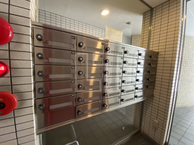 その他共有部分　アルデールヒル内久宝寺　メールボックス
