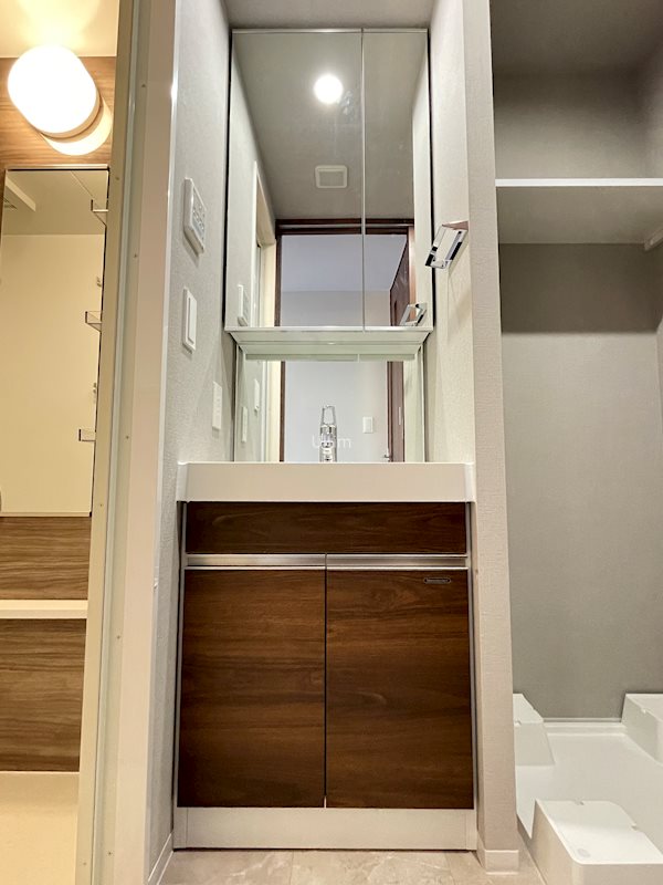 洗面設備　同タイプのお部屋です