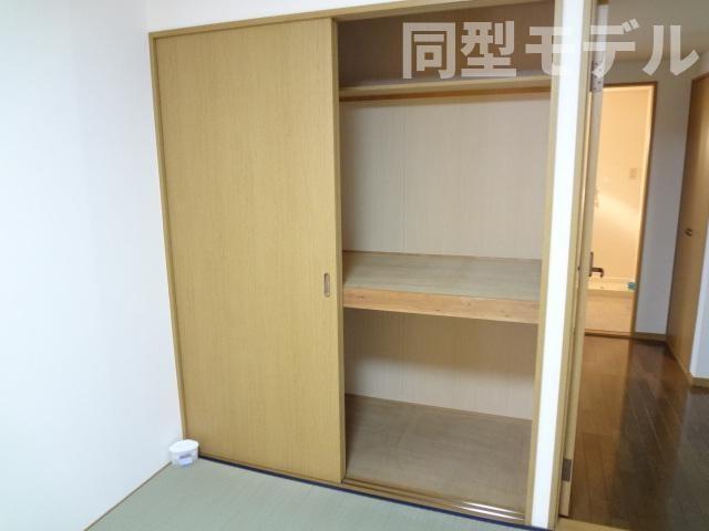 収納　※同型モデル（現況優先）