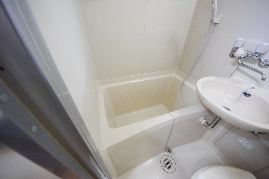 バス・シャワールーム　バス