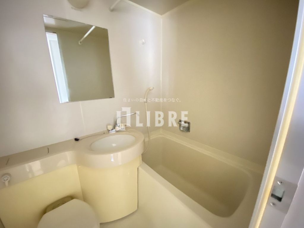 バス・シャワールーム　洗面