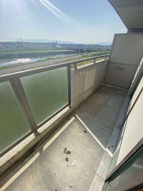 バルコニー　落ち着いた時間を過ごせるバルコニーです