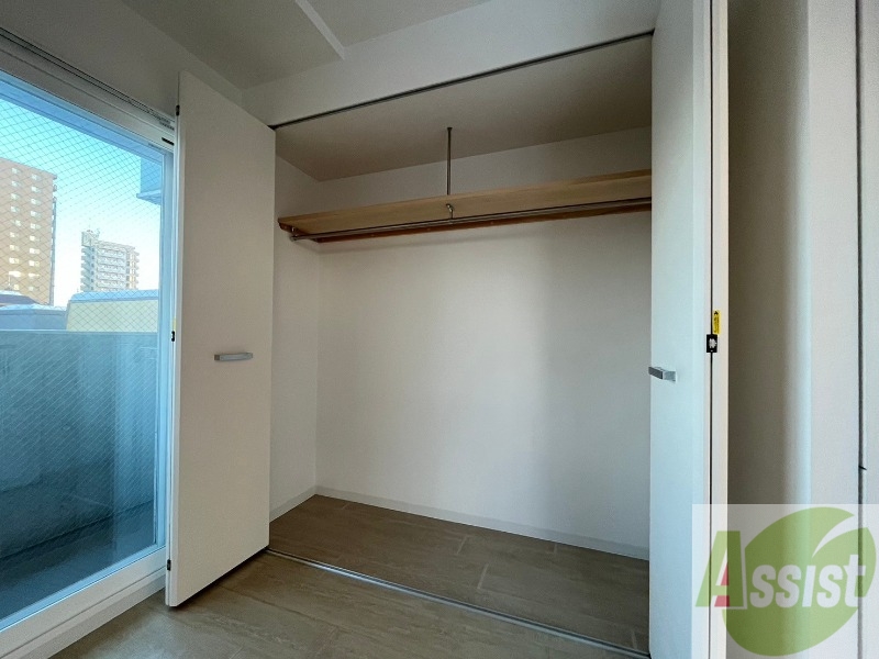 収納　寝室のクローゼットにたくさん収納出来ますね！