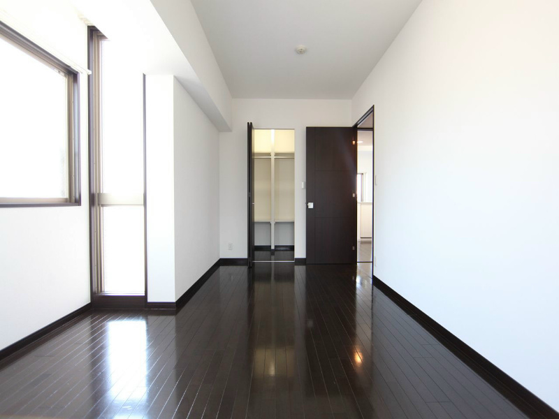 その他部屋・スペース　洋室7.7帖　ウォークインクローゼット付（収納充実してます）