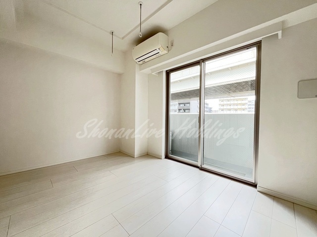 居室・リビング　白基調のリビング♪