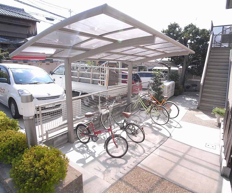 その他共有部分　整頓された駐輪場です。