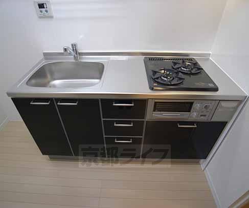 キッチン　オシャレなシステムキッチンです。